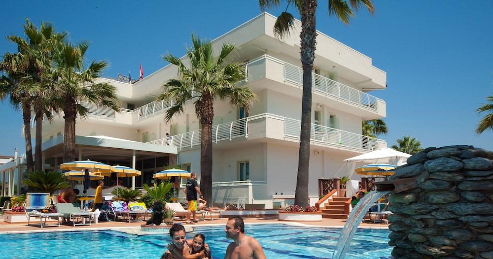 Hotel Olimpico Pontecagnano Esterno foto